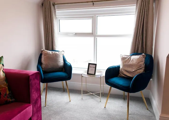 Charles Alexander Short Stay - Highcliffe Apartments