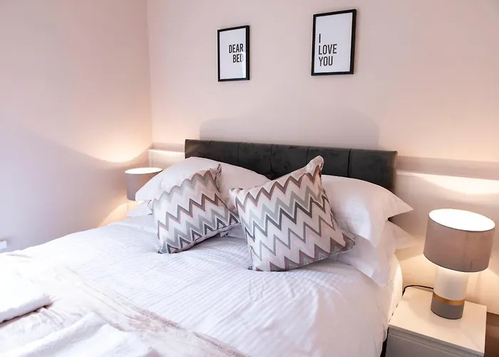 Charles Alexander Short Stay - Highcliffe Apartments